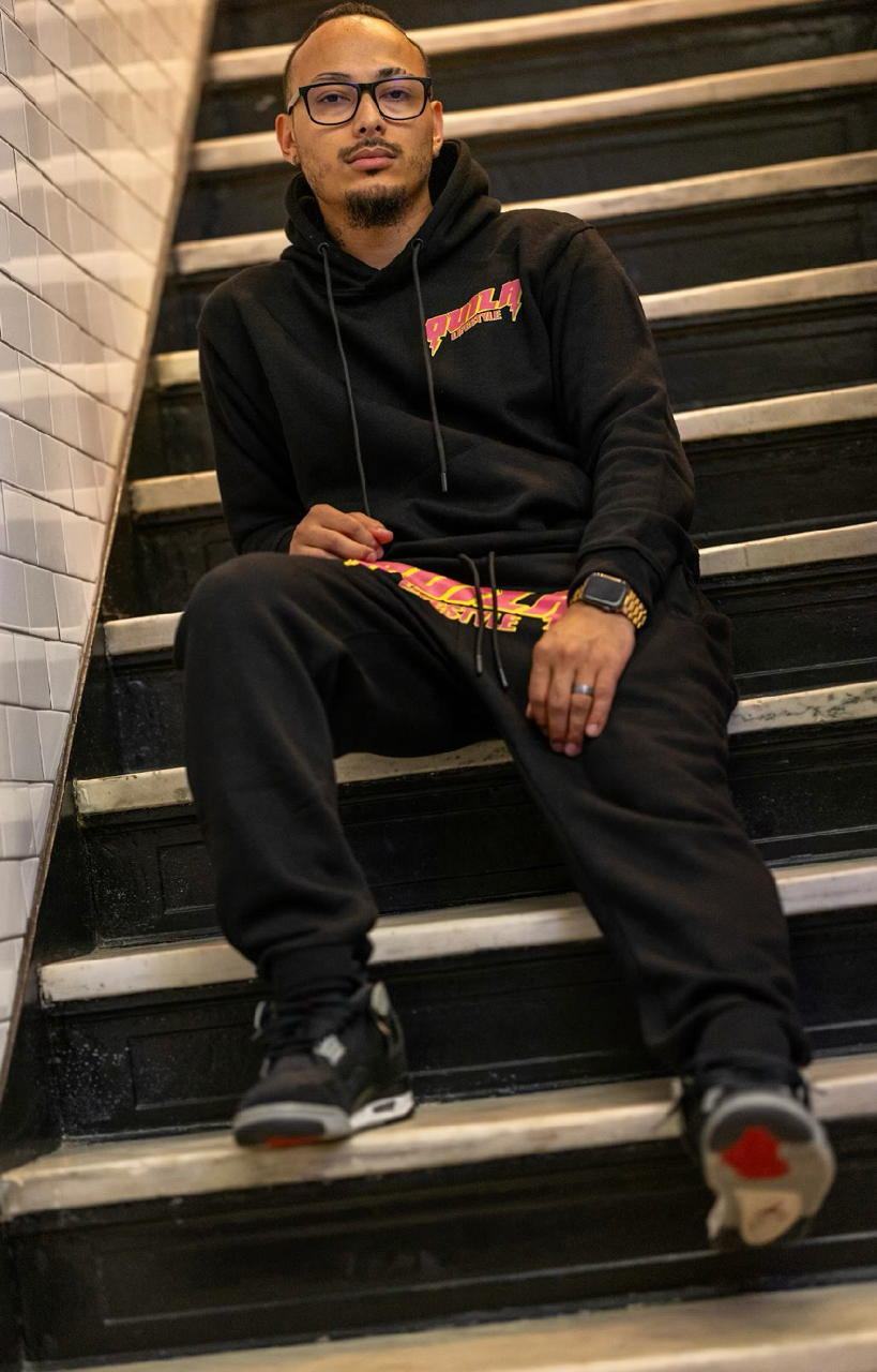 QUILA Lifestyle (Hoodie)