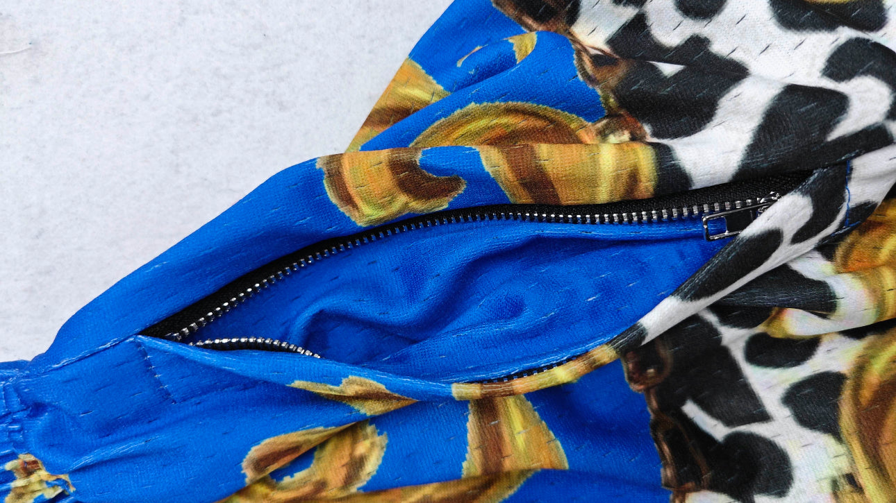 VIBE ILLEGAL (Shorts)